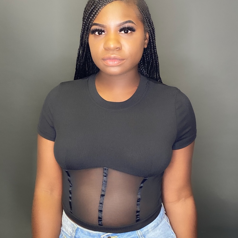Crop Tops - Picture 2 of 3